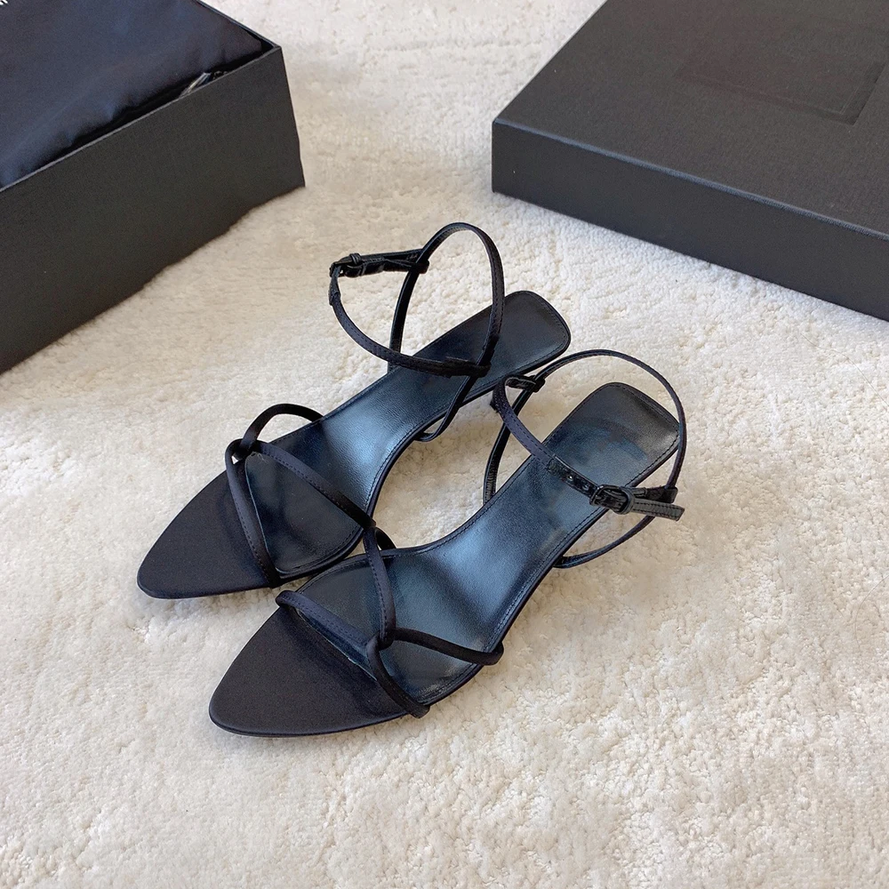 Luxury Designer Cross Toed Poi - Women'S Shoes Clogs ulasan dan harga