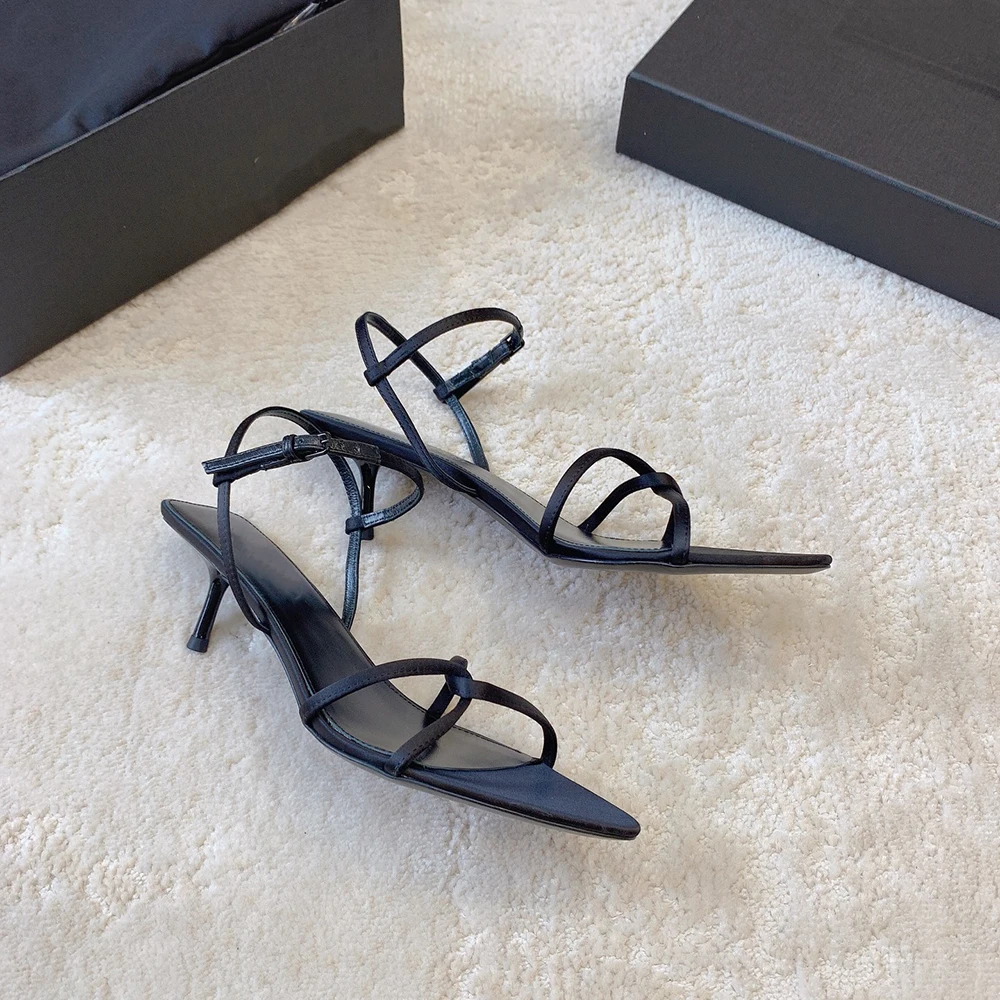 Luxury Designer Cross Toed Poi - Women'S Shoes Clogs ulasan dan harga
