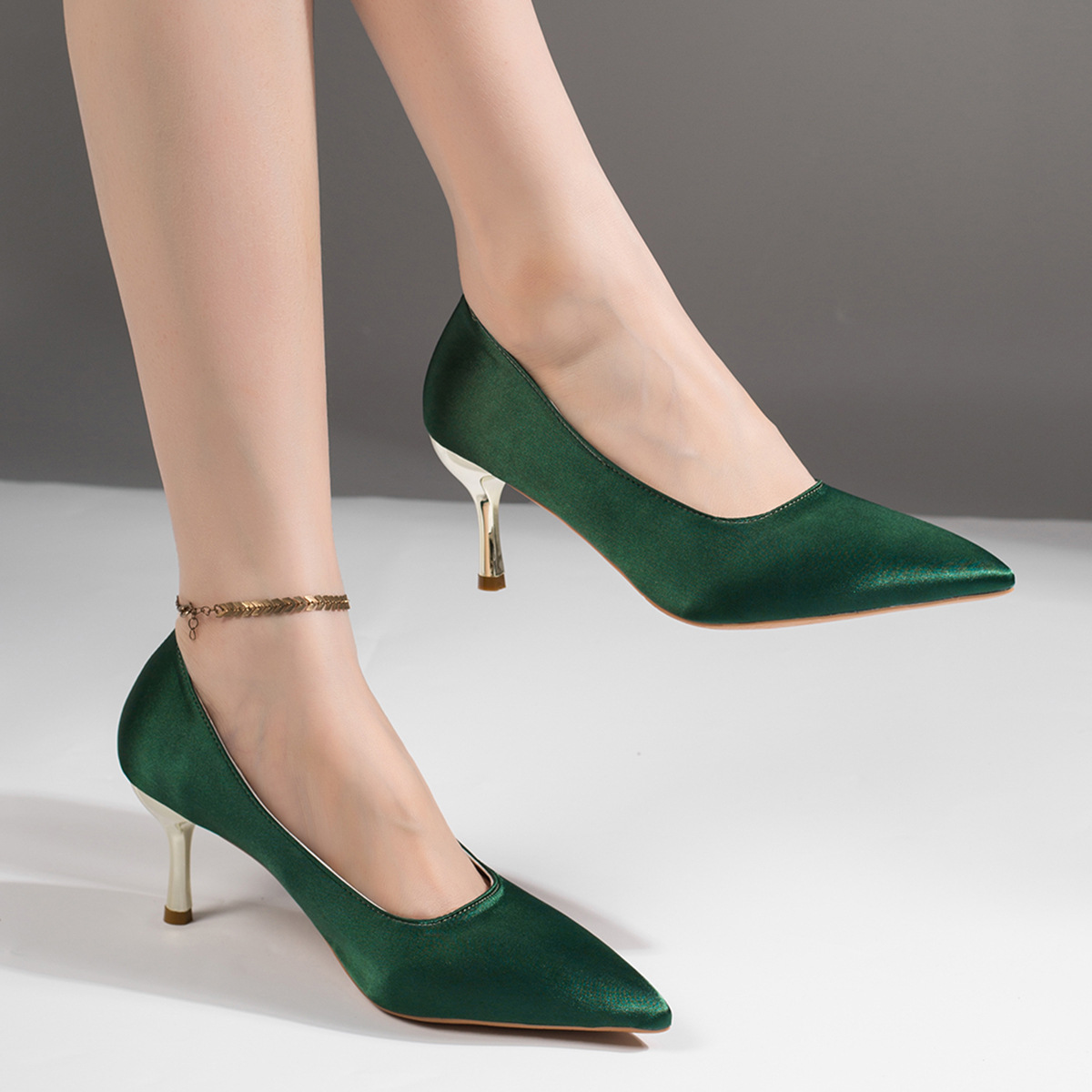 Women Green Satin Pumps Pointe - Court Heel Pointed ulasan dan harga